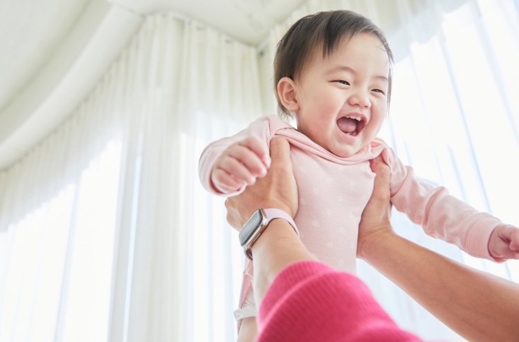 Korea to offer up to W39m for parental leave