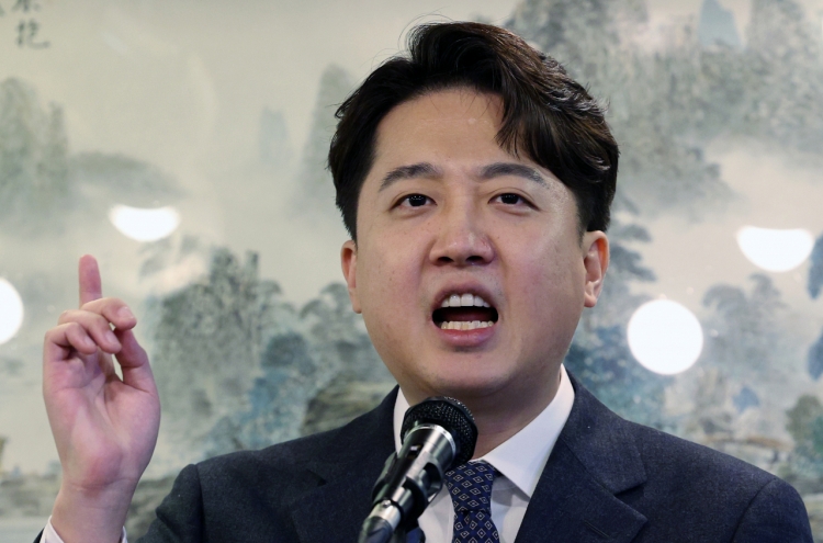 [Newsmaker] Estranged Lee Jun-seok to launch new party