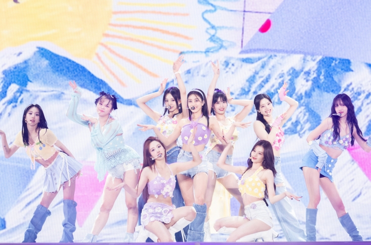 Twice to perform at Nissan Stadium in Japan next summer