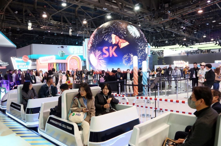 [CES 2024] SK attracts over 60,000 visitors to 'theme-park' showroom of AI, net-zero future