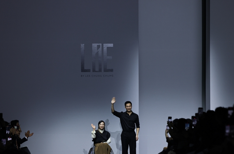 LIE’s Lee matches elegance with Olympic spirit at Seoul Fashion Week