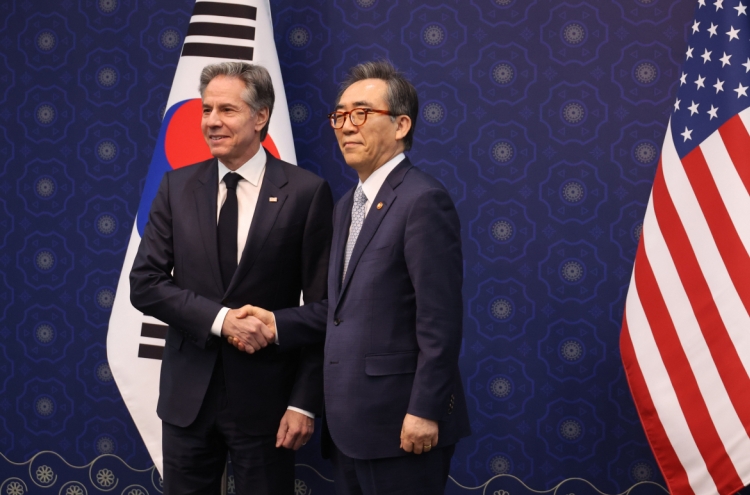 FM says S. Korea can negotiate defense cost sharing with US on 'favorable conditions'