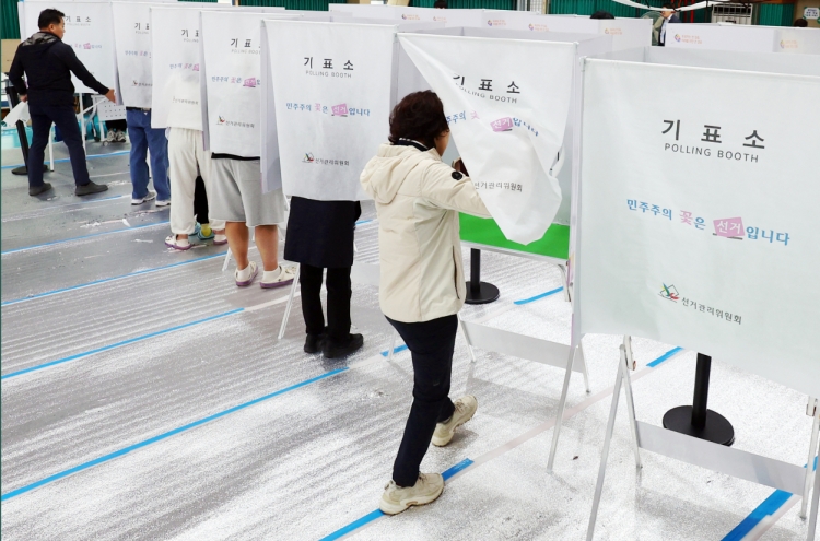 Early-voting turnout for general elections hits record 31.28%