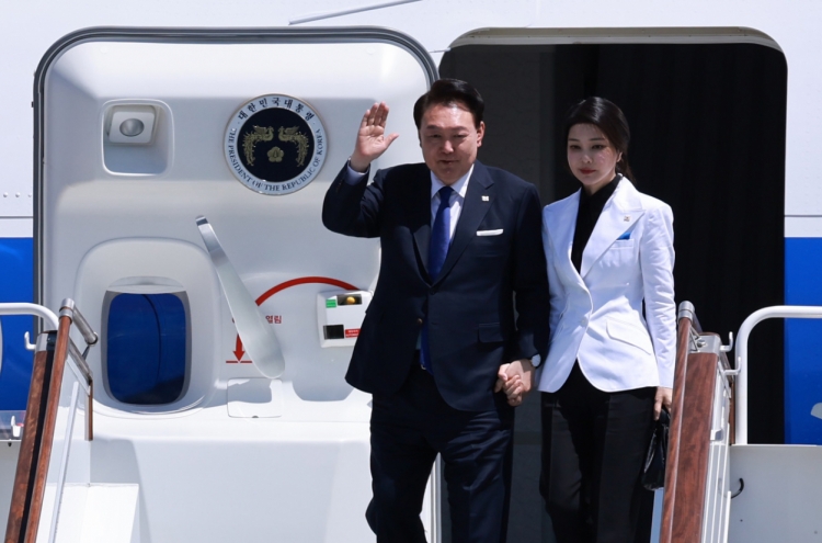 Yoon arrives in Uzbekistan for final leg of Central Asia trip