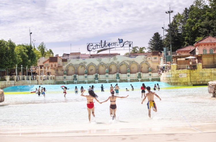 Caribbean Bay opens water attractions earlier than expected