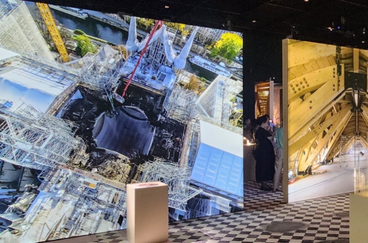 Virtual tour recaps Notre Dame history ahead of reopening