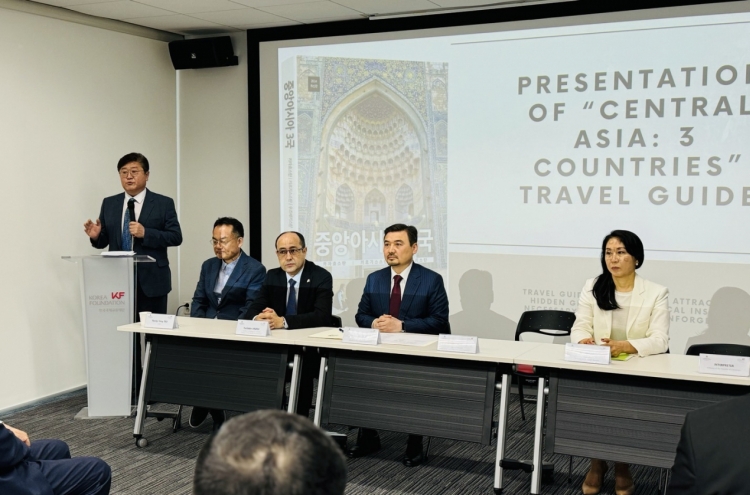 Central Asian envoys mark travel book publication