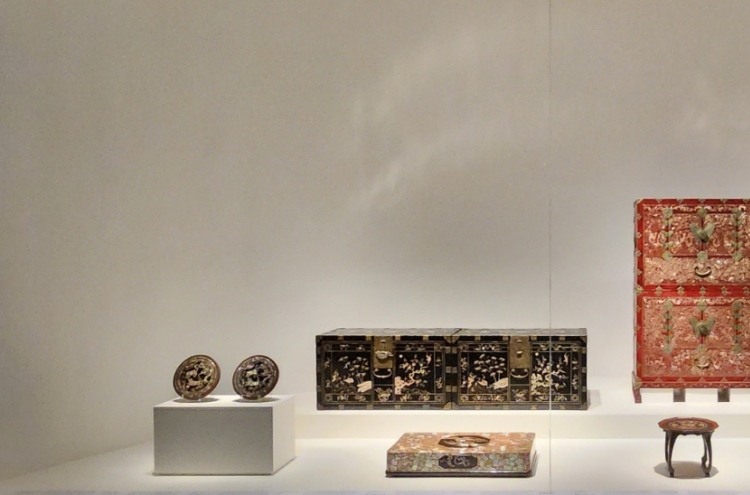 National Museum holds exhibition of East Asian lacquerware