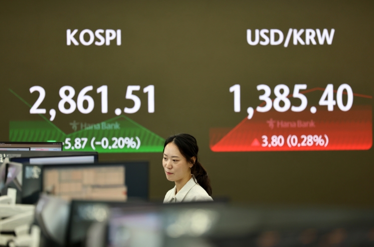 Seoul shares open lower as Powell withholds hints on rate cuts