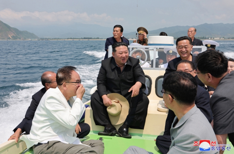 N. Korea's Kim calls for developing offshore aquaculture during Sinpho visit