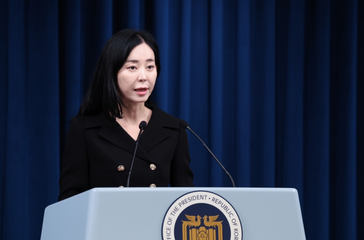 Yoon to send special envoys to Czech Republic to discuss follow-up measures for nuclear power project