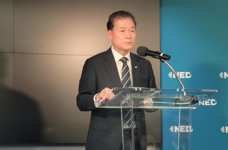 S. Korean cultural influence is causing 'cracks' in rigid NK society: unification minister