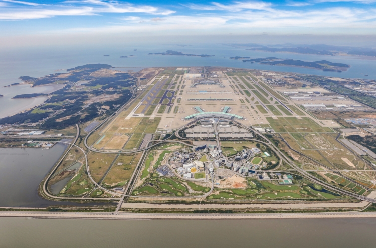 NK trash balloons disrupt Incheon Int'l Airport operations on 12 occasions: lawmaker