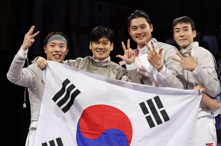 S. Korea wins 3rd consecutive gold in men's sabre fencing team event