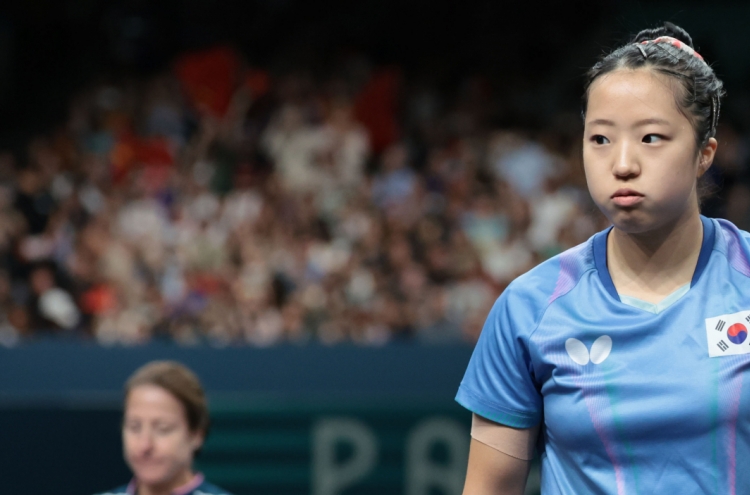 Shin Yu-bin loses in women's singles semifinals in table tennis, off to bronze medal match