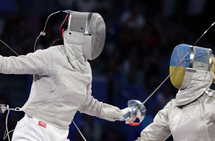 S. Korea takes silver in women's sabre fencing team event