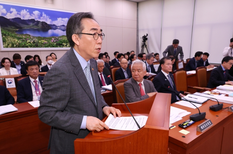 FM Cho rebuts criticism over 'humiliating' negotiations with Japan on Sado mines