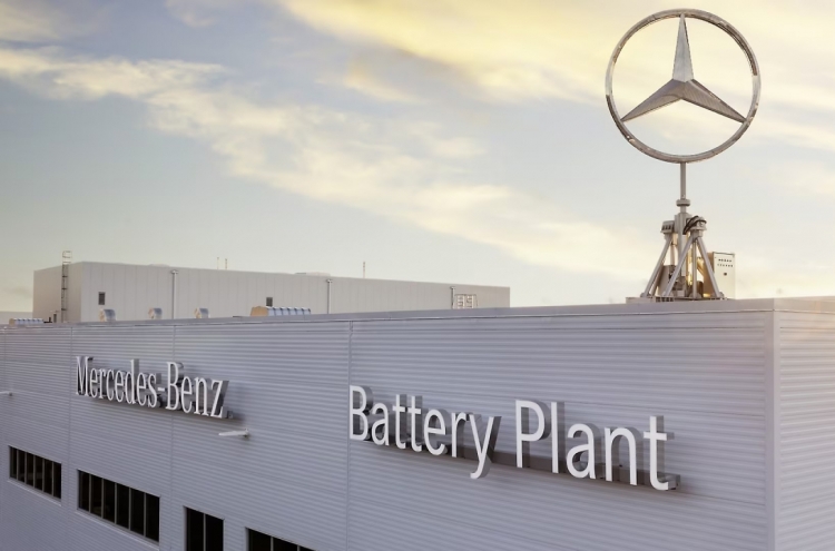 [KH Explains] Are China-made batteries being fairly criticized for Mercedes EV fires in Korea?