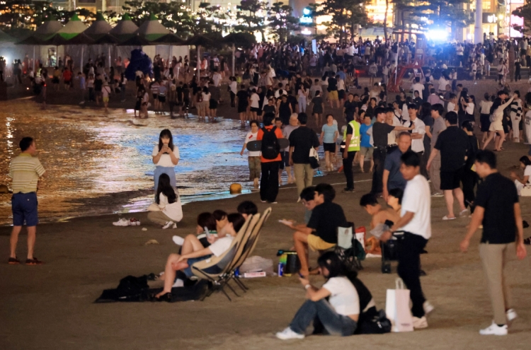 Seoul, Busan set records for consecutive tropical nights