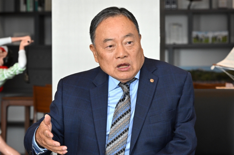 [Herald Interview] ‘Korea needs more disabled in Cabinet posts’