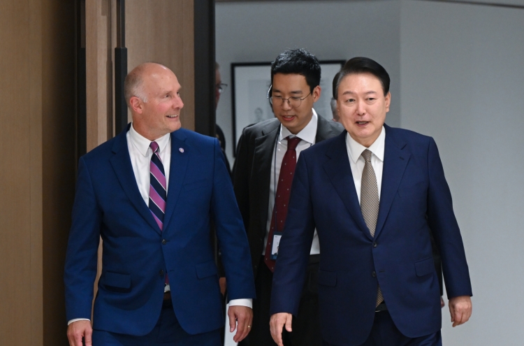 Yoon stresses multilateral ties in Indo-Pacific during meeting with US representatives