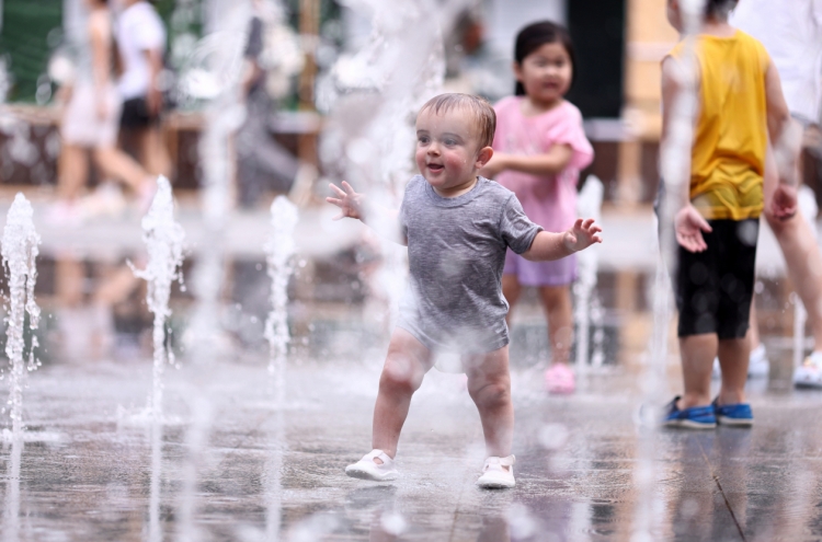 Korea suffers longest streak of tropical nights in history