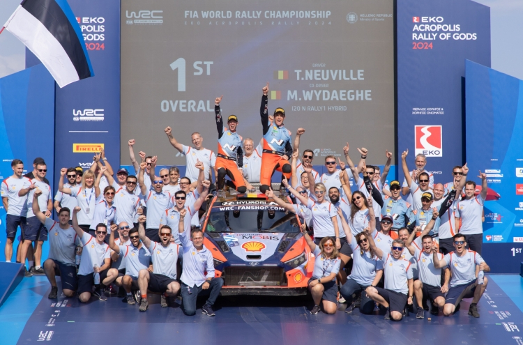 [Photo News] Hyundai sweeps podium at acropolis rally