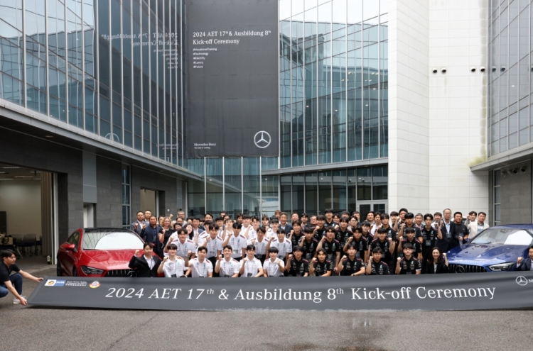 [Photo news] Mercedes-Benz trains next auto experts