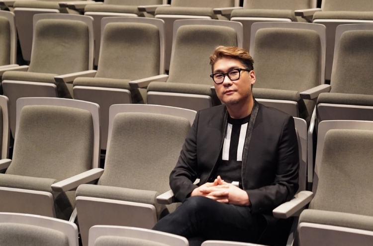 [Herald Interview] Director Yossef K. Junghan brings audience into theater experience with improvisation