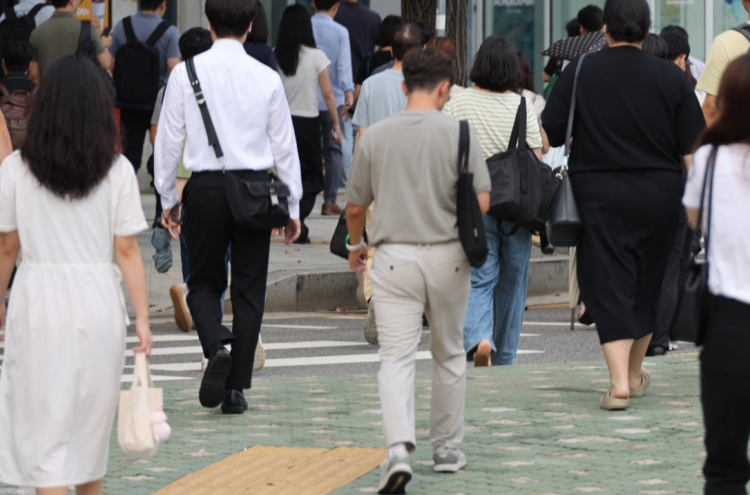 Over 82,000 Korean young people unemployed, not searching for job long-term