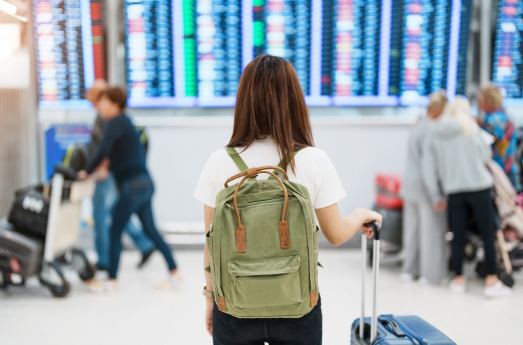 Nearly half of Koreans working abroad opt to return home: report