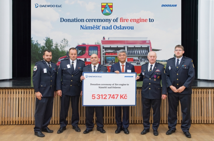 Daewoo E&C chairman seeks community support for Czech nuclear project