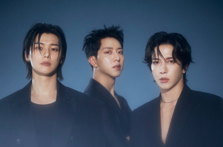 CN Blue returns to pure band sound with “X”