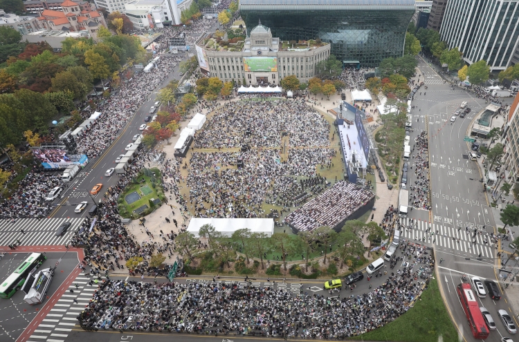 [Photo News] Rallying against LGBTQ+