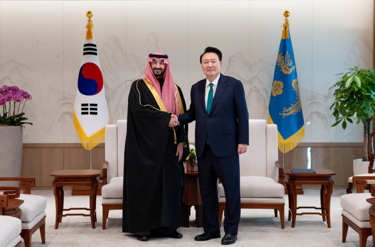 Yoon touts defense cooperation between S. Korea, Saudi Arabia