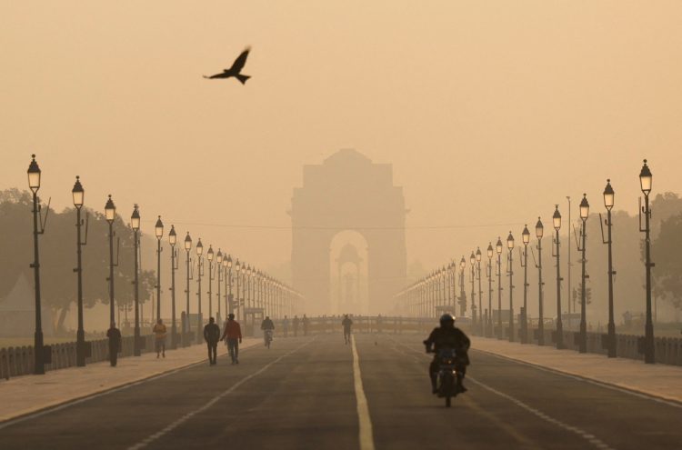 Delhi wants artificial rain to tackle worsening air pollution