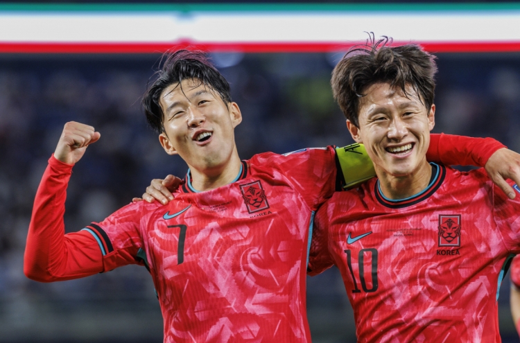 Sonny scores in return as S. Korea beat Kuwait for 4th consecutive win in World Cup qualifying