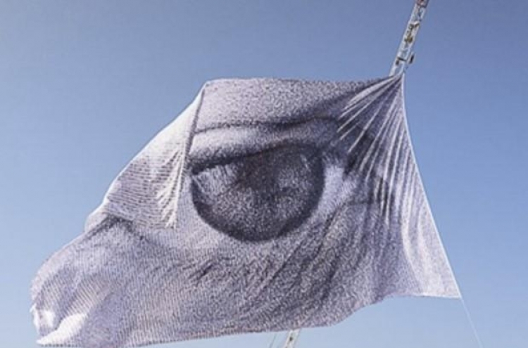 'Giant eye’ watches over plastics talks in Busan