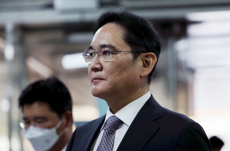 Samsung entangled in legal risks amid calls for drastic reform