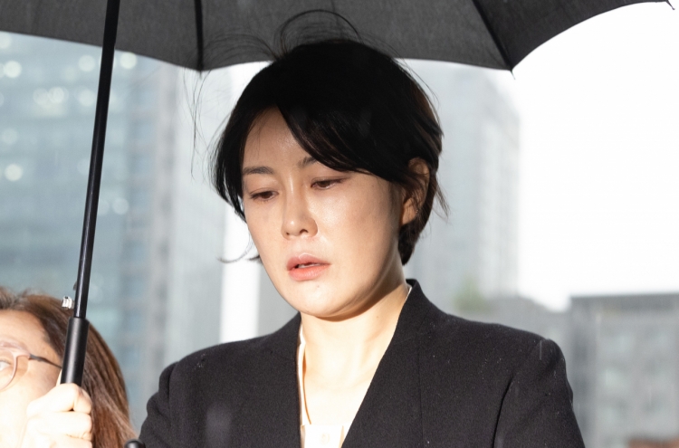 Moon's daughter referred to prosecution over suspected illegal house sharing