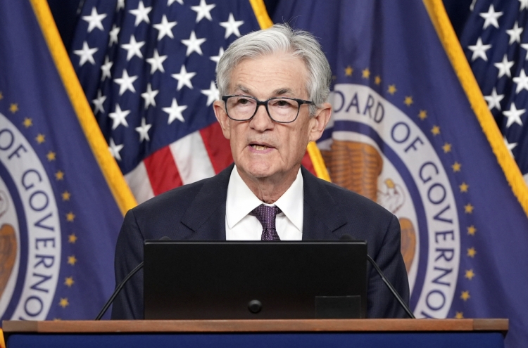 US Fed cuts key lending rate by quarter-percentage point, signals fewer cuts next year