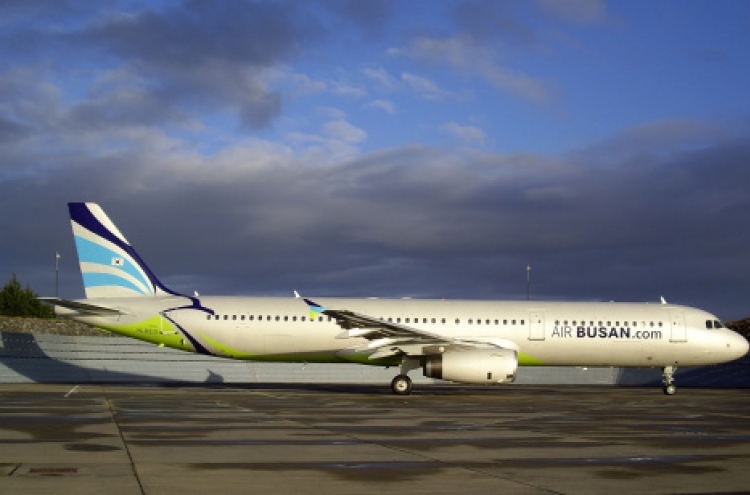 Low-cost carriers fare well in 2010