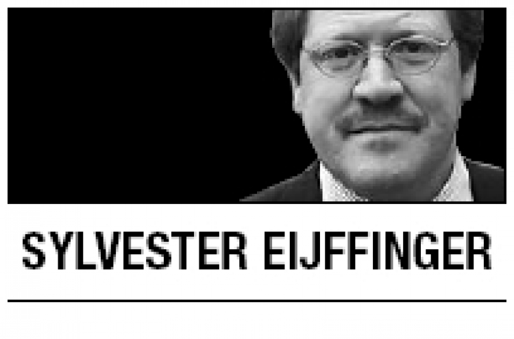 [Sylvester Eijffinger and Edin Mujagic] Qualifications for next ECB president
