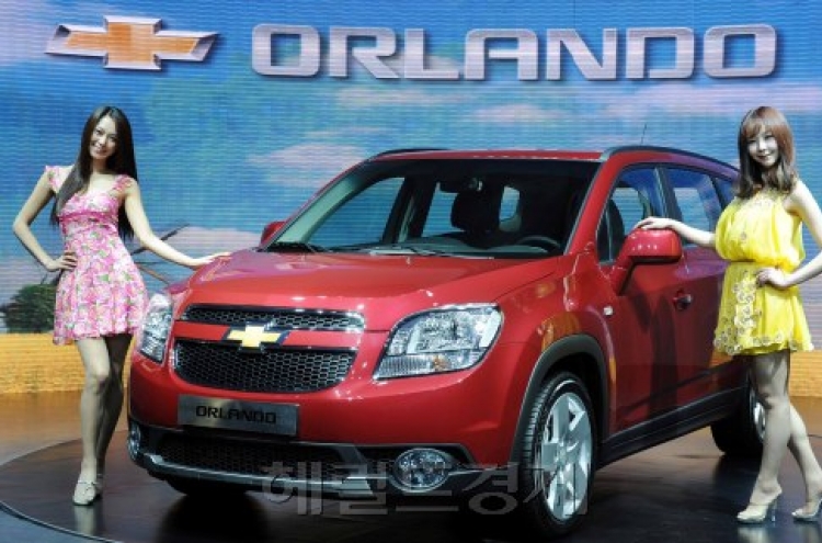 GM Daewoo unveils first Chevy model