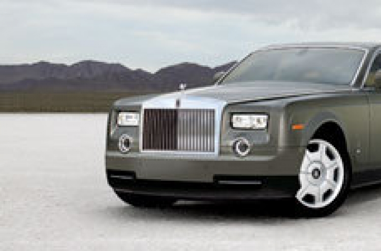 Rolls-Royce develops all-electric phantom