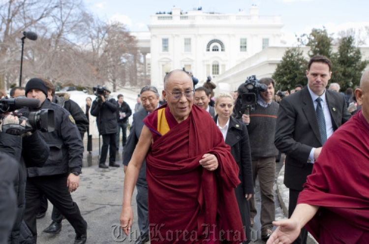 Dalai Lama to resign political role