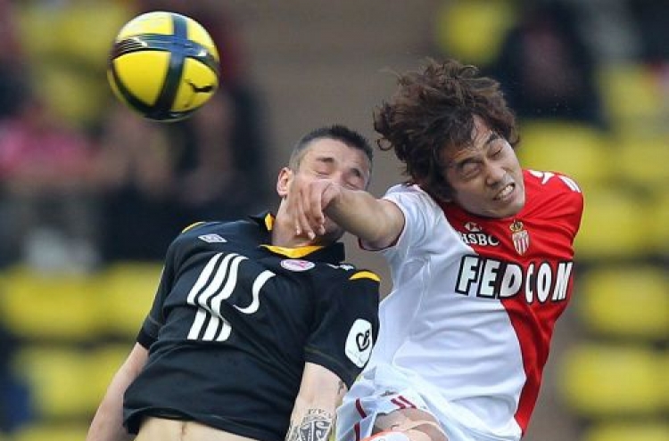 Park throws Lille title bid into turmoil