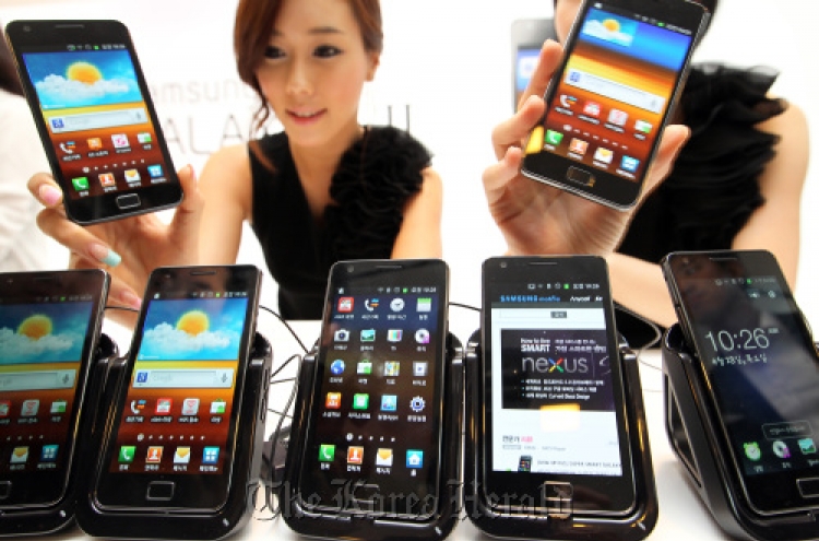 Samsung’s Galaxy S2 gains instant popularity