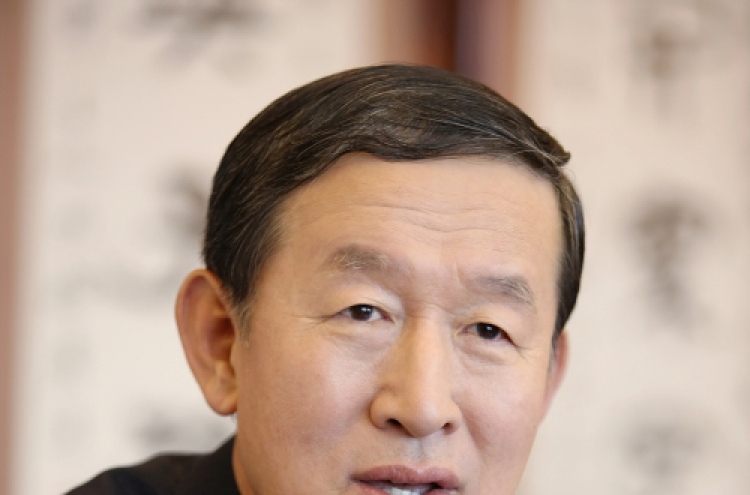 GS chairman Huh highlights challenge, innovation and practice