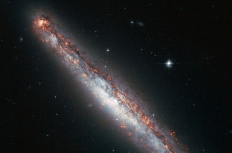 Galactic ‘fountain of youth’ discovered in Hubble Telescope image